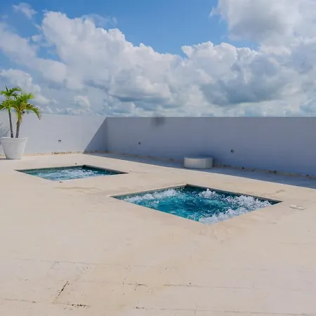 Ocean Drive Piscina Infinity Cartagena