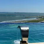 Ocean Drive Cartagena Piscina Infinity